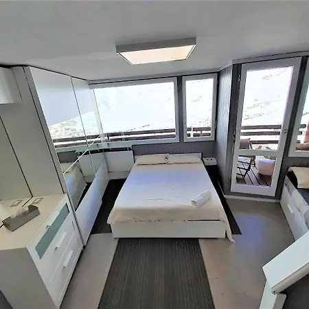 Апартаменти La Coquille Брей-Червінія